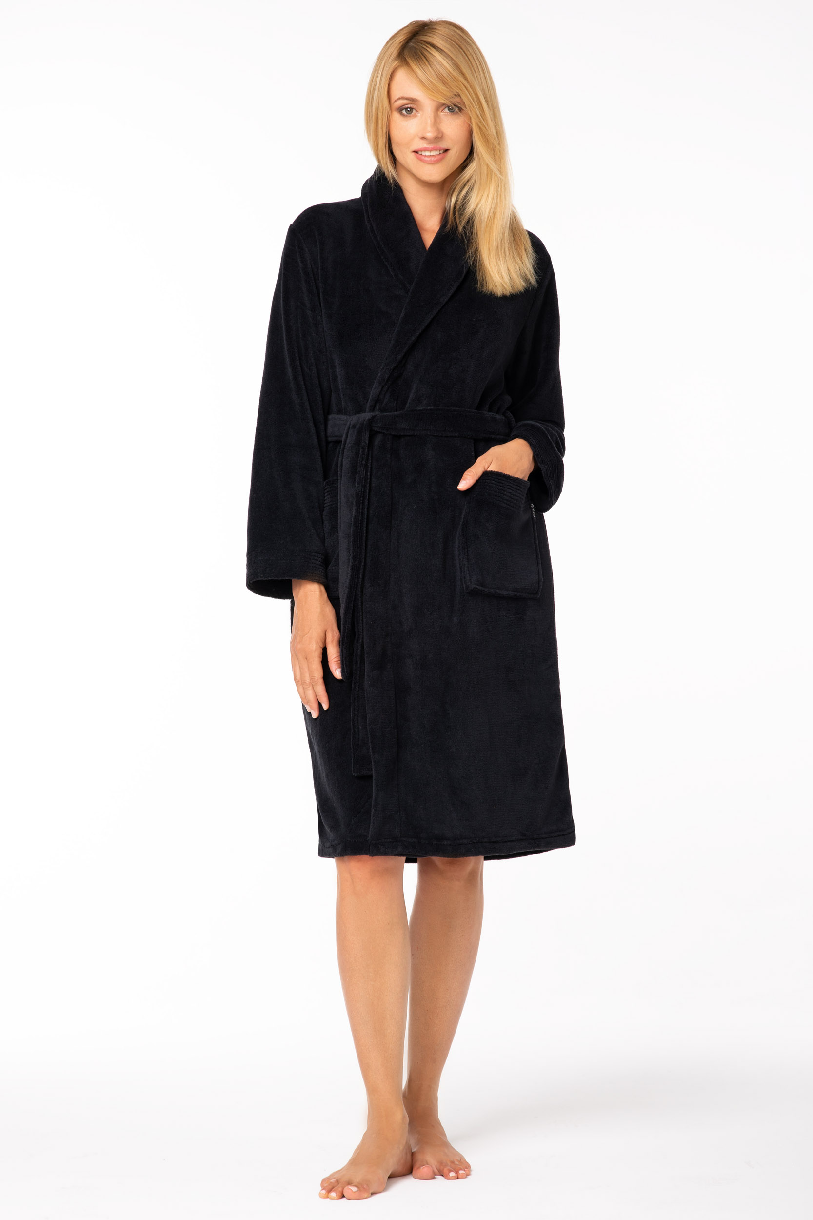 5901282031261 ENVIE BATHROBE CALLISTO BLACK WOMAN _FRONT